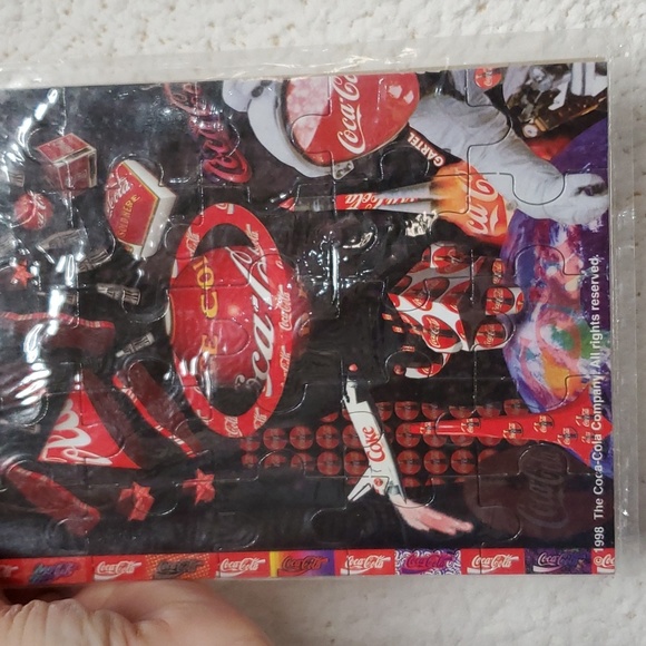 Vintage NEW! Coca-Cola Puzzle 1998 UNOPENED 25 Pc. Games Activity - Picture 3 of 15